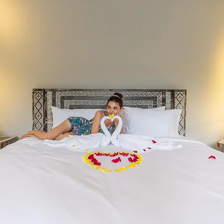 Brand New Luxury 3Br Villa Ethnic Ubud #3 Buitenkant foto